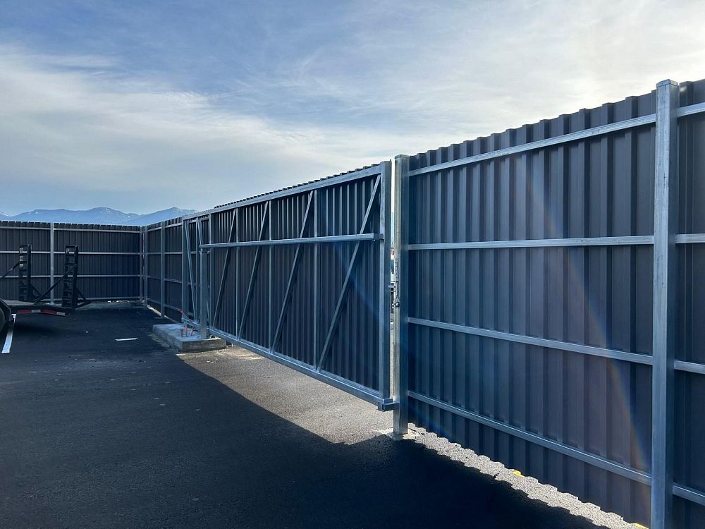 Installing an Automated Driveway Gate? Plan Power and Conduit Before You Pave