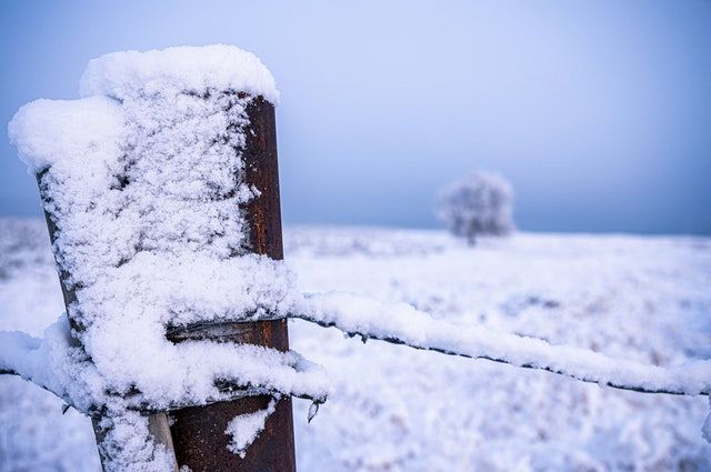 What is the best time of year to install a fence?