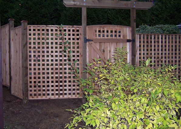 What are the most popular types of wood fences?